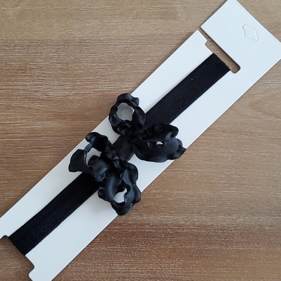 Ruffle Bow Headband - Picture 1 of 2